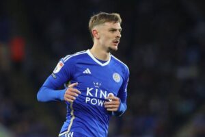 Chelsea Target Leicester's Dewsbury-Hall Amid Brighton Interest